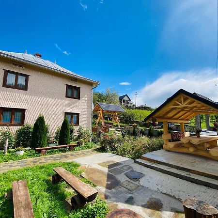 Hotel Casa Agroturistica Tarancuta Din Vatra Moldoviţei Exterior foto
