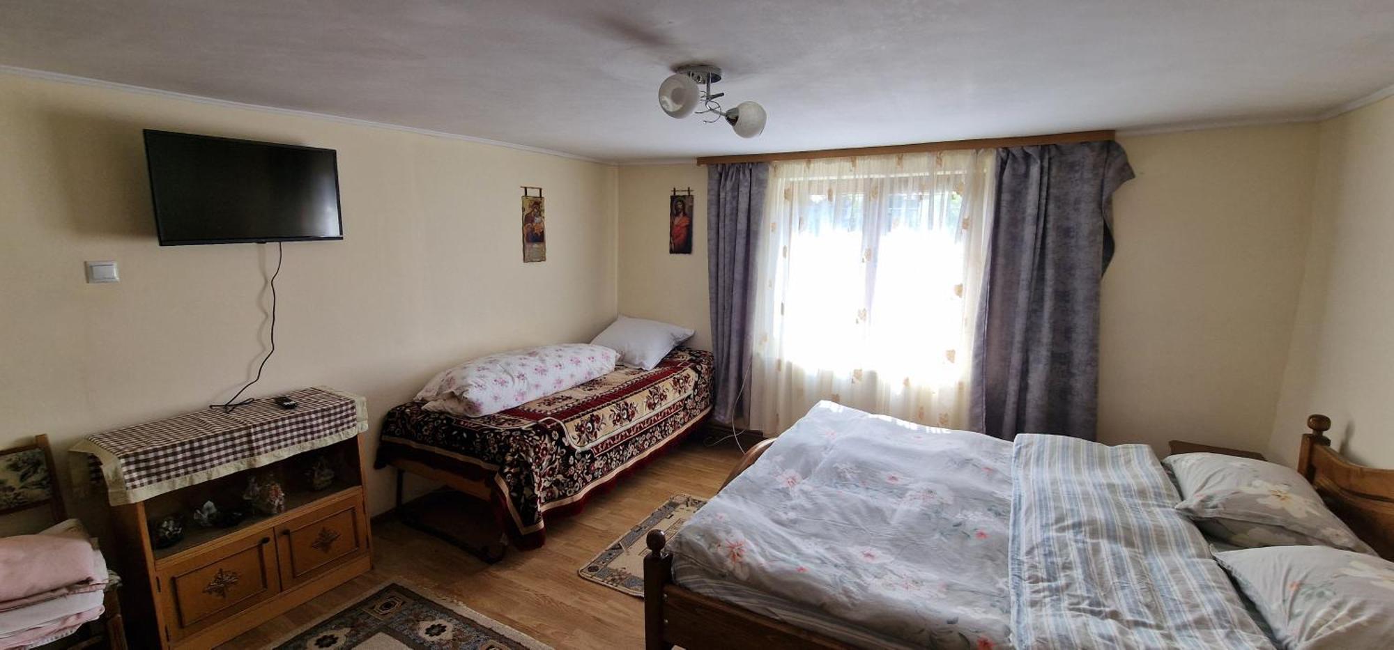 Hotel Casa Agroturistica Tarancuta Din Vatra Moldoviţei Exterior foto